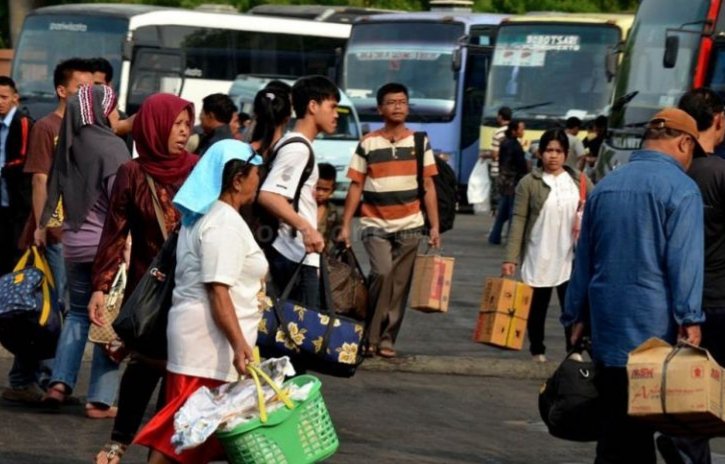 Pemerintah Tegas, Vaksin Booster Syarat Utama Warga Mudik