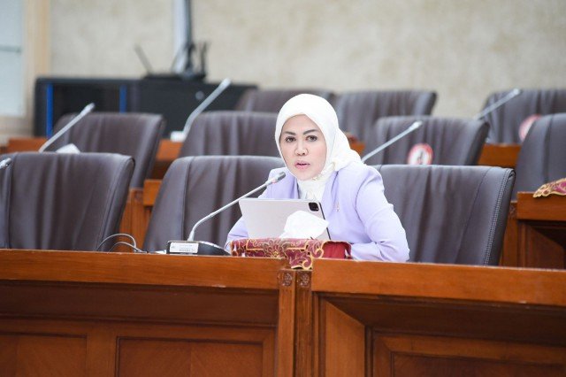 DPR Minta Pemerintah Pertahankan Minimal 51 Persen Kepemilikan Garuda Indonesia