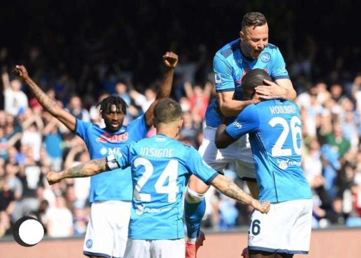 Gulung Sassuolo 6-1, Napoli Masih di Peringkat Ketiga