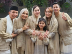 Lebaran Ayu Ting Ting, Kumpul Keluarga