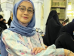 Desy Ratnasari Awali Karier Sebagai Gadis Sampul