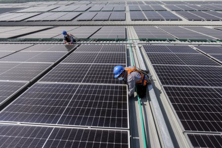 Biaya Pengembangan Energi Terbarukan Semakin Turun