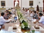 Presiden Jokowi Pimpin Rapat Persiapan Piala Dunia FIFA U-20 2023